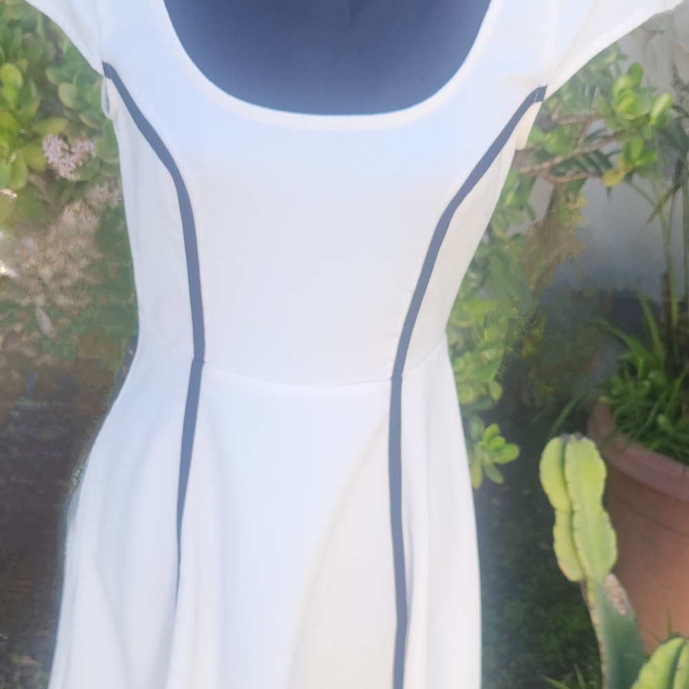 White and Black Mini Dress by MinkPink- Size Small - Picture 1 of 3